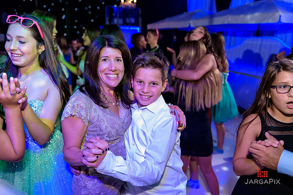 Jason_Hines_Barmitzvah_9-4-2016-775