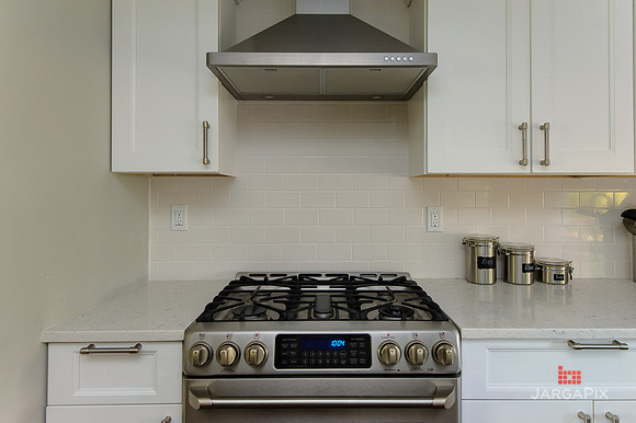 Argueta_Kitchen_SmartMove-012