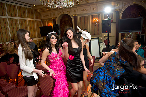 The Brownstone Sweet 16