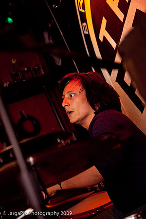 In_Musth@Trash_Bar-145.jpg