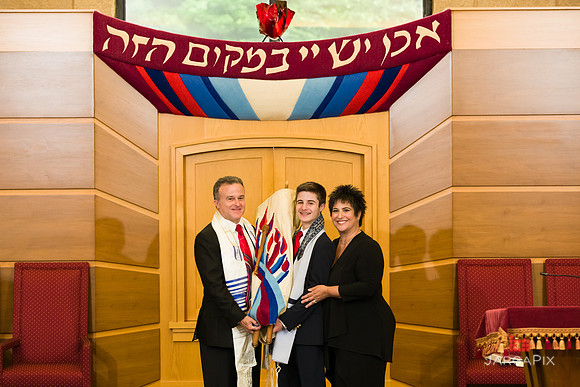 Sydney_Matthew_Bnei_Mitzvah-088