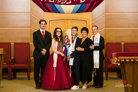 Sydney_Matthew_Bnei_Mitzvah-099