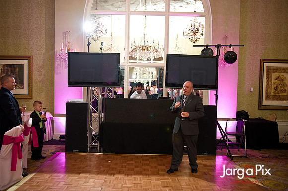 Il Villagio Sweet 16