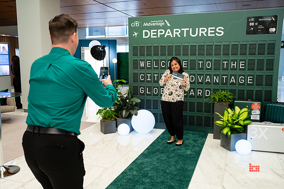 Soho_Citi_AA_Advantage_GLobe_Event-083