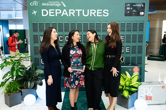 Soho_Citi_AA_Advantage_GLobe_Event-100