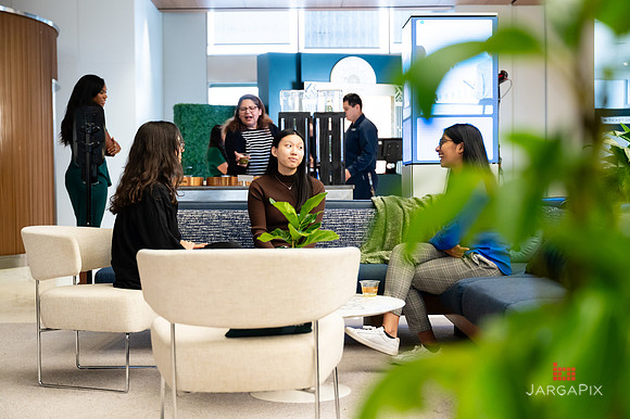 Soho_Citi_AA_Advantage_GLobe_Event-165
