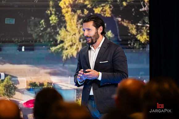 2025_10_09_App Store Launch_PT_JArgueta_0183