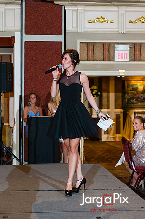 Posche Fashion Show 2012
