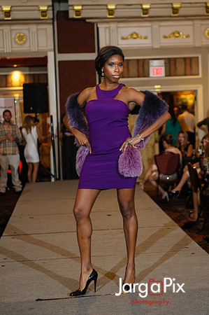 Posche Fashion Show 2012