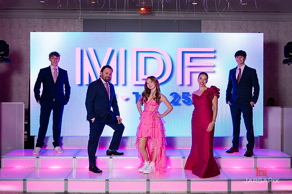 Maddie_F_Batmitzvah_Preview-015
