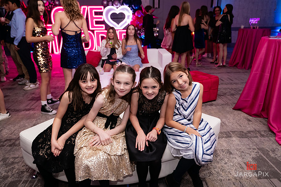 Maddie_F_Batmitzvah_Preview-039