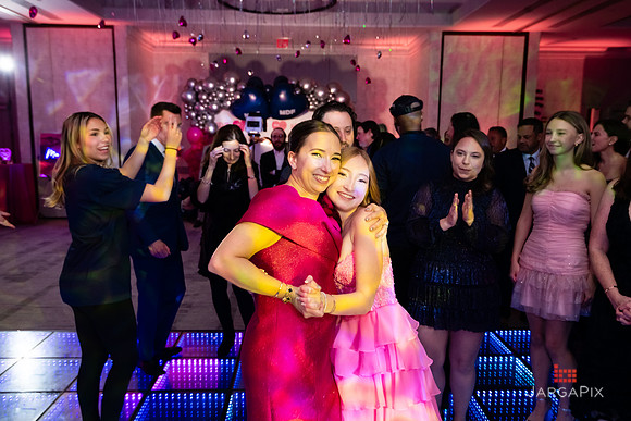 Maddie_F_Batmitzvah_Preview-043