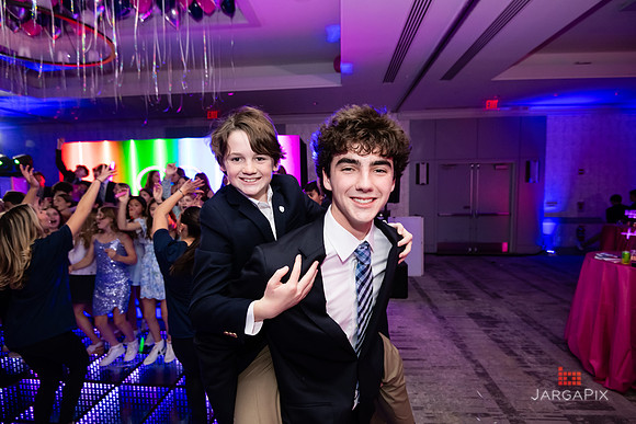 Maddie_F_Batmitzvah_Preview-045