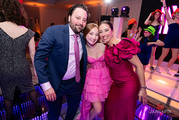 Maddie_F_Batmitzvah_Preview-050