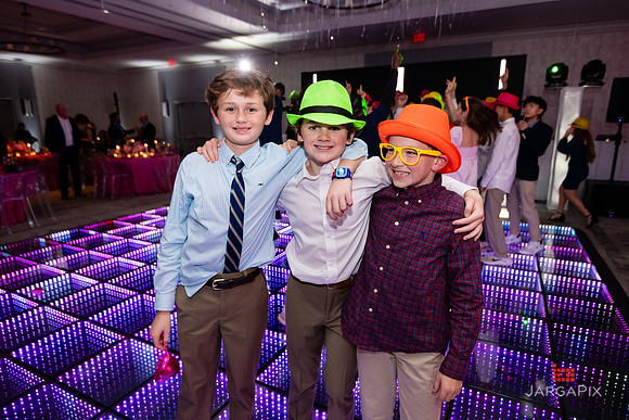 Maddie_F_Batmitzvah_Preview-051