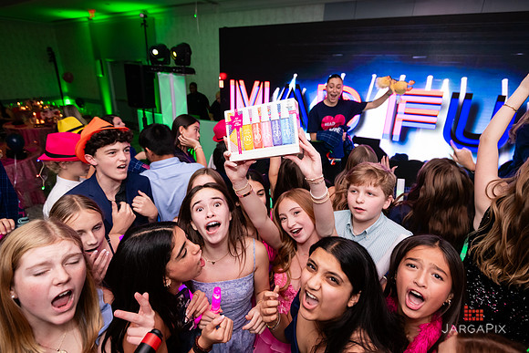 Maddie_F_Batmitzvah_Preview-064