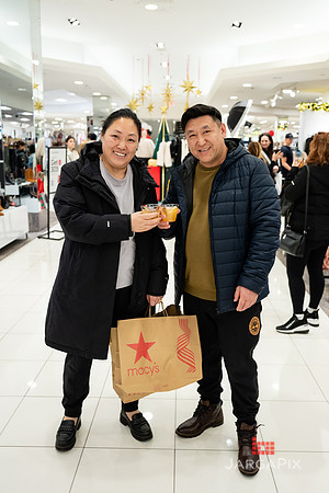 Soho_Macy's_Holiday_Activiation_2025_Roosevelt_Field-067