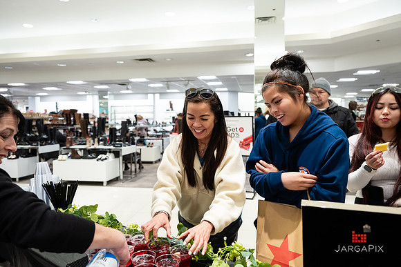 Soho_Macy's_Holiday_Activiation_2025_Roosevelt_Field-102