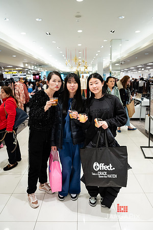 Soho_Macy's_Holiday_Activiation_2025_Roosevelt_Field-144
