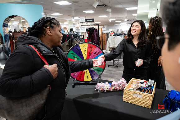 Soho_Macy's_Holiday_Activiation_2025_Roosevelt_Field-203