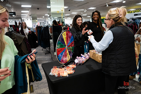 Soho_Macy's_Holiday_Activiation_2025_Roosevelt_Field-234