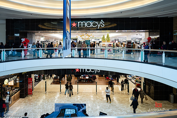 Soho_Macys_Holiday_2025_Tysons_Corner-001