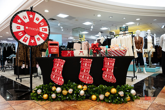 Soho_Macys_Holiday_2025_Tysons_Corner-013