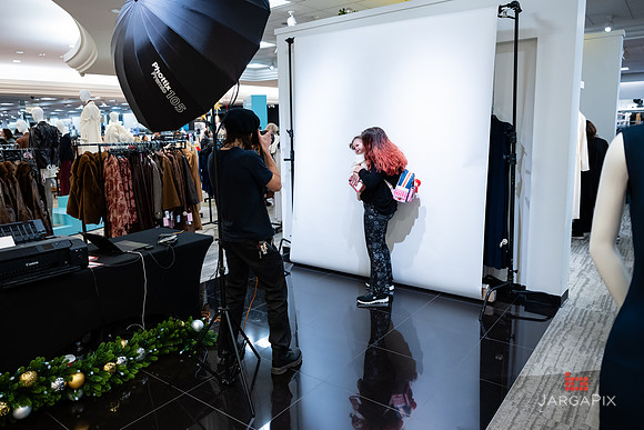 Soho_Macys_Holiday_2025_Tysons_Corner-041