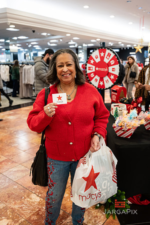 Soho_Macys_Holiday_2025_Tysons_Corner-061