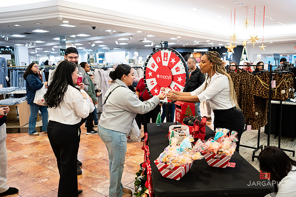 Soho_Macys_Holiday_2025_Tysons_Corner-062