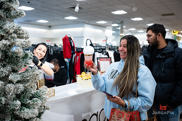 Soho_Macys_Holiday_2025_Tysons_Corner-074