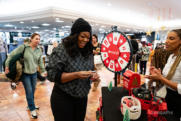 Soho_Macys_Holiday_2025_Tysons_Corner-102
