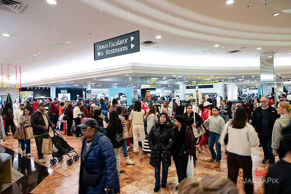 Soho_Macys_Holiday_2025_Tysons_Corner-113