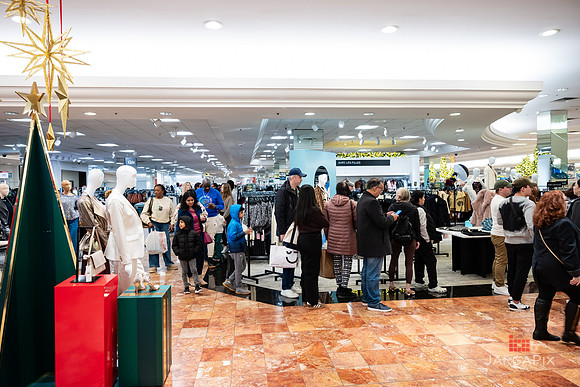 Soho_Macys_Holiday_2025_Tysons_Corner-132