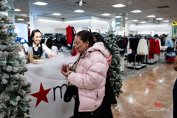 Soho_Macys_Holiday_2025_Tysons_Corner-143