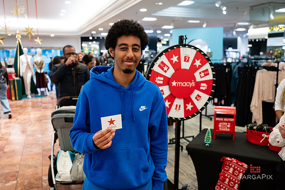 Soho_Macys_Holiday_2025_Tysons_Corner-166