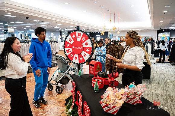Soho_Macys_Holiday_2025_Tysons_Corner-165