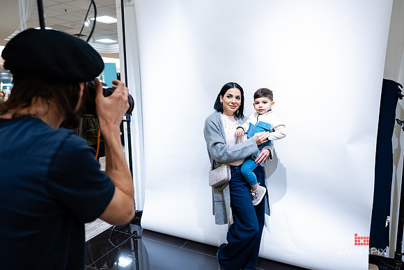 Soho_Macys_Holiday_2025_Tysons_Corner-192
