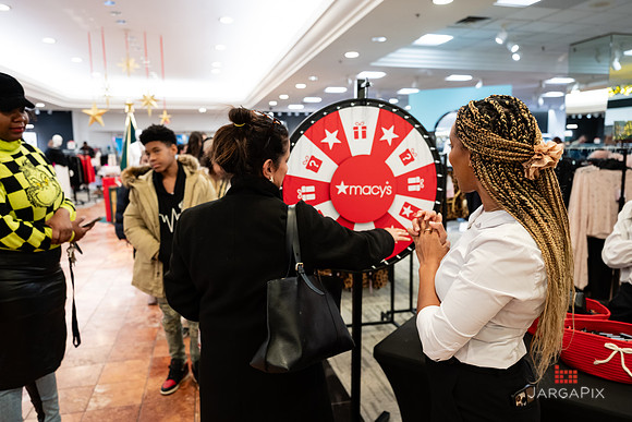 Soho_Macys_Holiday_2025_Tysons_Corner-197