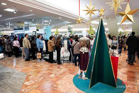 Soho_Macys_Holiday_2025_Tysons_Corner-204