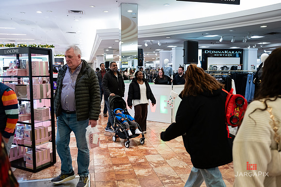 Soho_Macys_Holiday_2025_Tysons_Corner-215