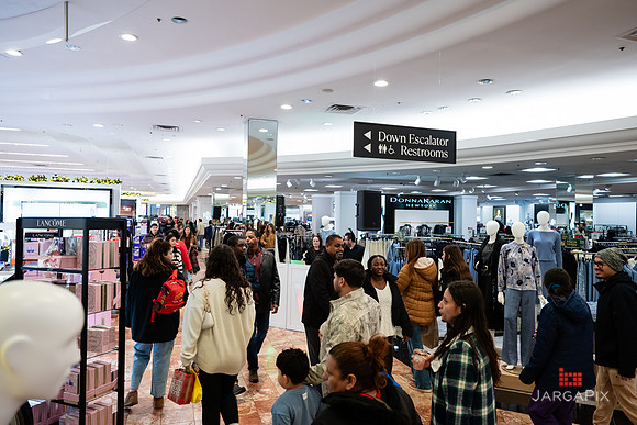 Soho_Macys_Holiday_2025_Tysons_Corner-216