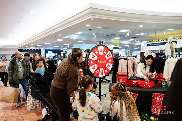 Soho_Macys_Holiday_2025_Tysons_Corner-228