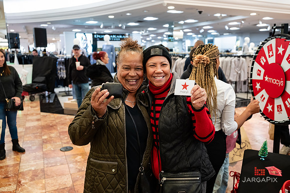 Soho_Macys_Holiday_2025_Tysons_Corner-253