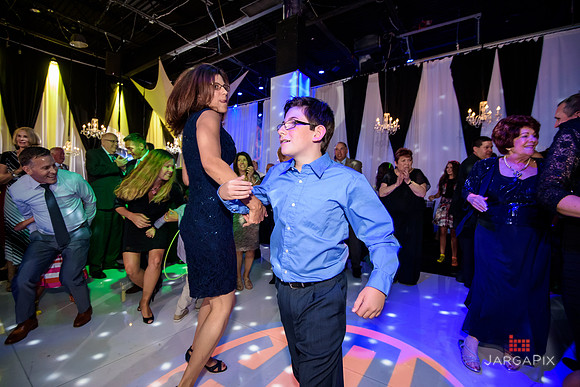 Jason_Hines_Barmitzvah_9-4-2016-562