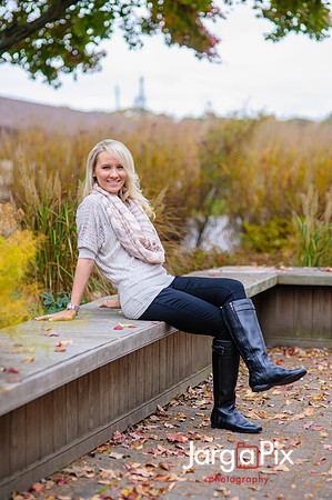 Rutgers Garden Engagement Session