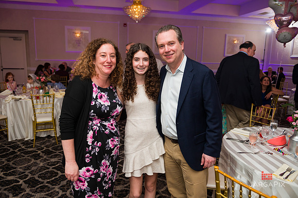 Emma_Communion-248