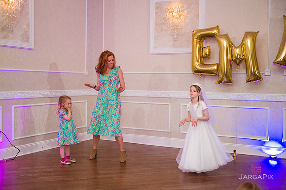 Emma_Communion-324