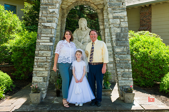 Emma_Communion-108