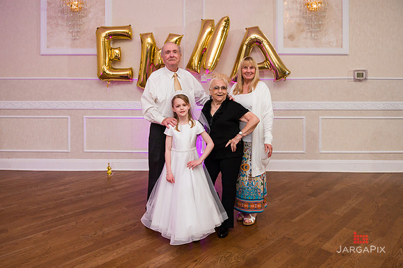 Emma_Communion-217